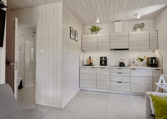 Debowisko Semesterbostad Sasino